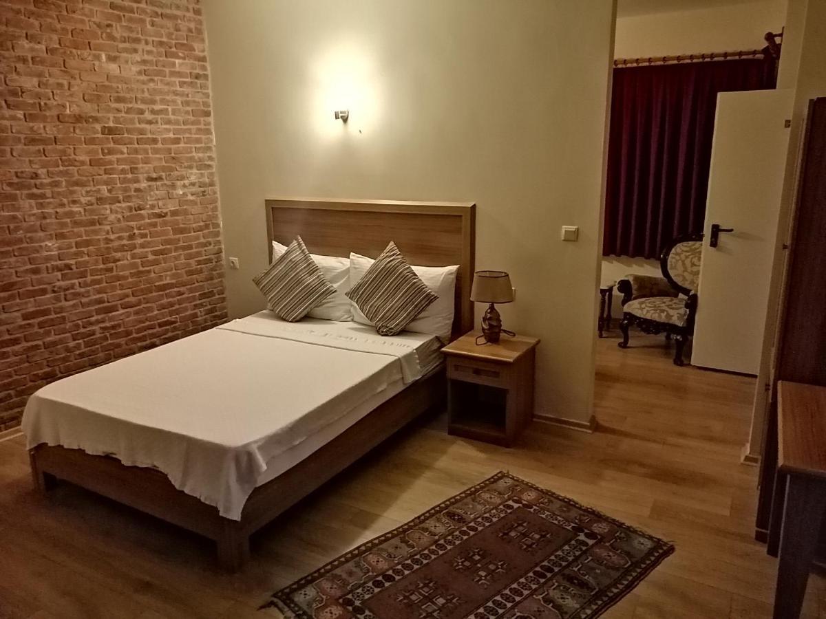 Casa Callinos Bed & Breakfast Selçuk Bagian luar foto